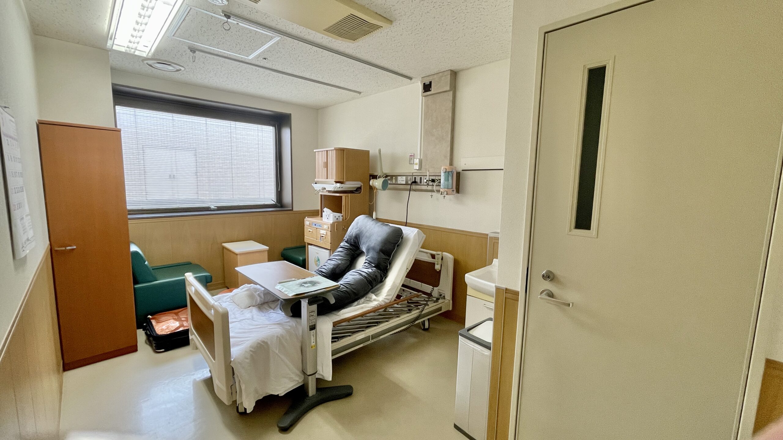 北大病院の病室